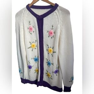 Vintage cream  embroidered sweater cardigan sweater with purple trim SZM/L